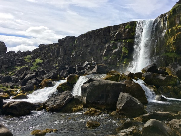 La cascade Öxarárfoss