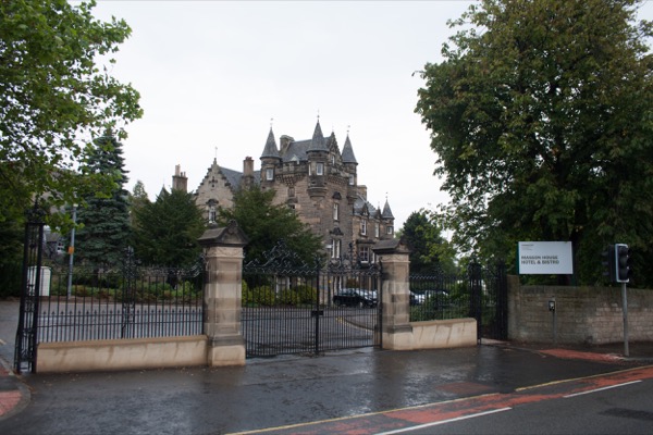 Notre hôtel, le Salisbury Green, en bordure de Holyrood Park.